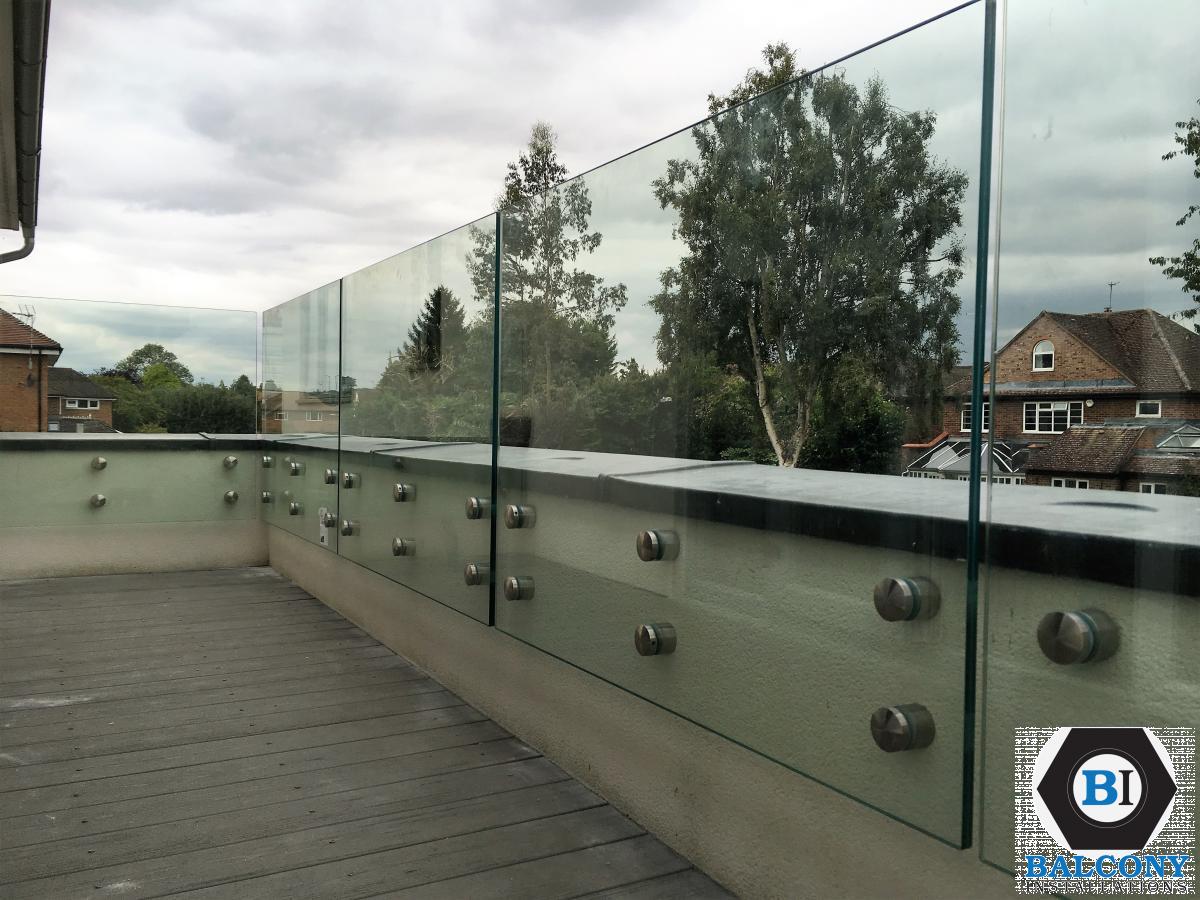 Balcony Installations side fixed glass balustrades without handrail
